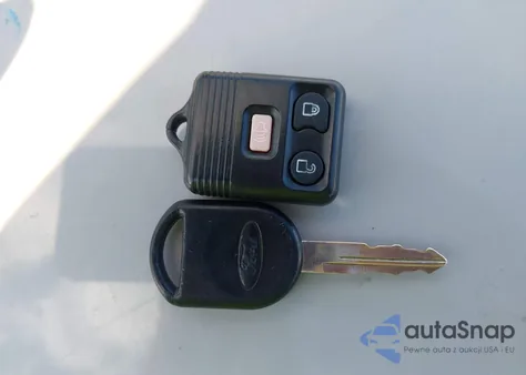 2006 Ford Escape Xlt/Xlt Sport from USA, damaged, VIN 1FMYU93196KC49308